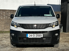 2024 Peugeot Partner 1.5L Diesel For Sale Images