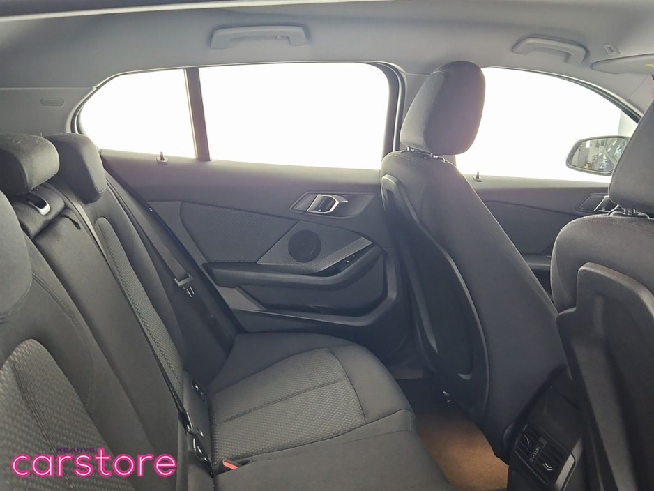 BMW 1 Series 118d Auto — thumbnail 10