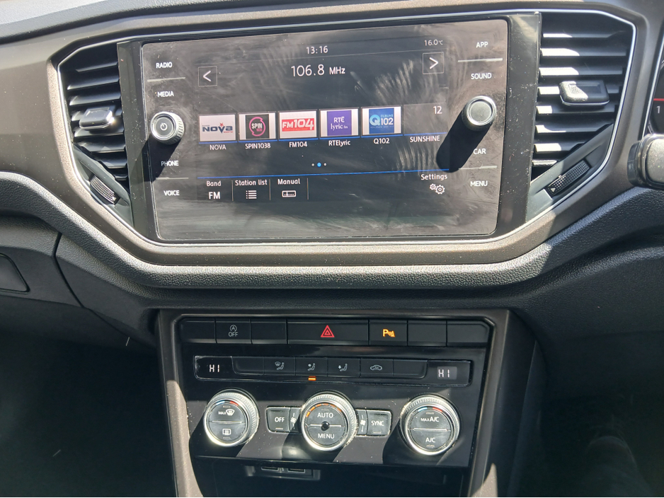 2019 Volkswagen T-Roc 1L Petrol For Sale Images