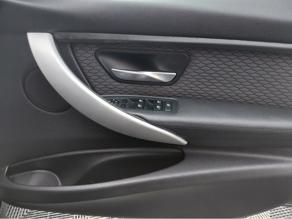2014 BMW 3 Series 2L Diesel For Sale Images