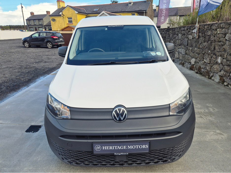 2021 Volkswagen Caddy 2L Diesel For Sale Images