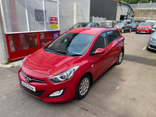 2014 Hyundai i30 1.6L Diesel For Sale Images