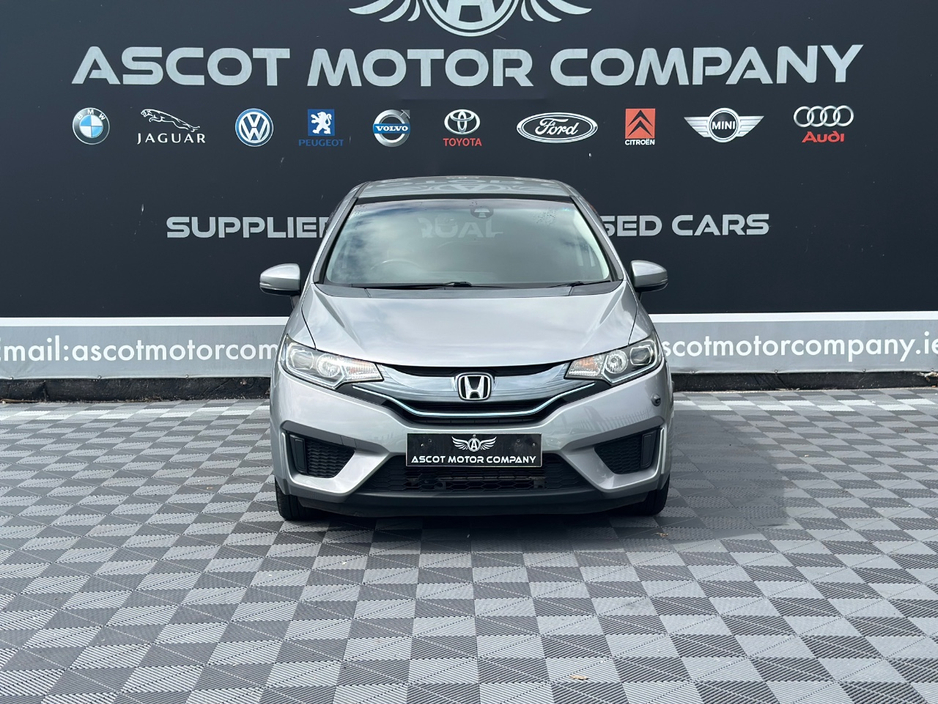 Honda Fit 1.5 Petrol Hyrbid — thumbnail 3