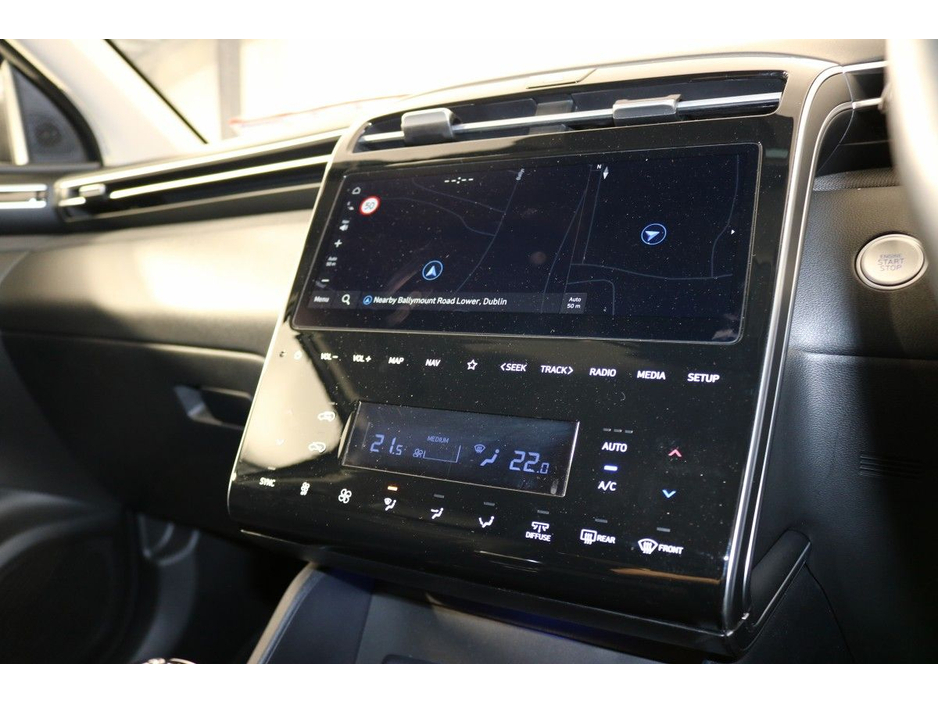 Hyundai Tucson Executive Plus Diesel 1.6L SUV - Avail of 4.9% APR Finance - Very Well-Kept, One Previous Owner and Mooney - — thumbnail 21