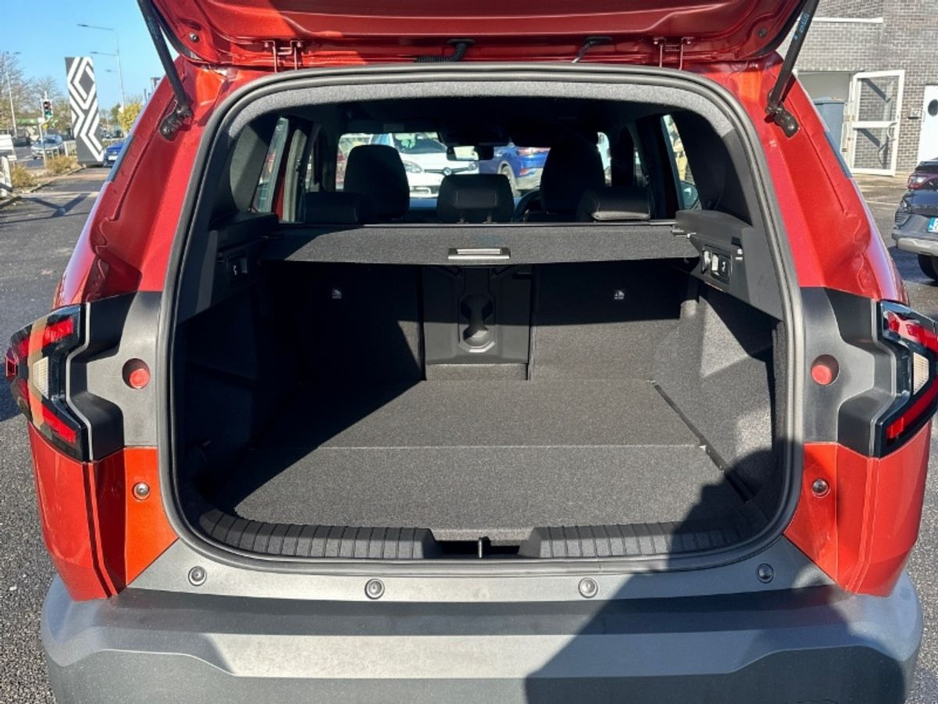 2026 Dacia Bigster 1.2L Petrol Hybrid For Sale Images