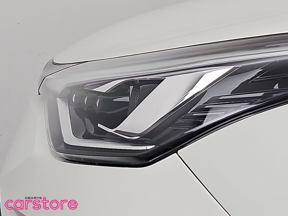 Toyota C-HR 1.8 HYBRID Auto (Full body kit) — thumbnail 16