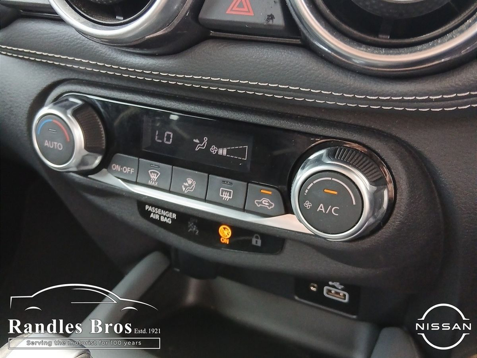 Nissan Juke 1.0T PET DCT 2WD SV Premium — thumbnail 18