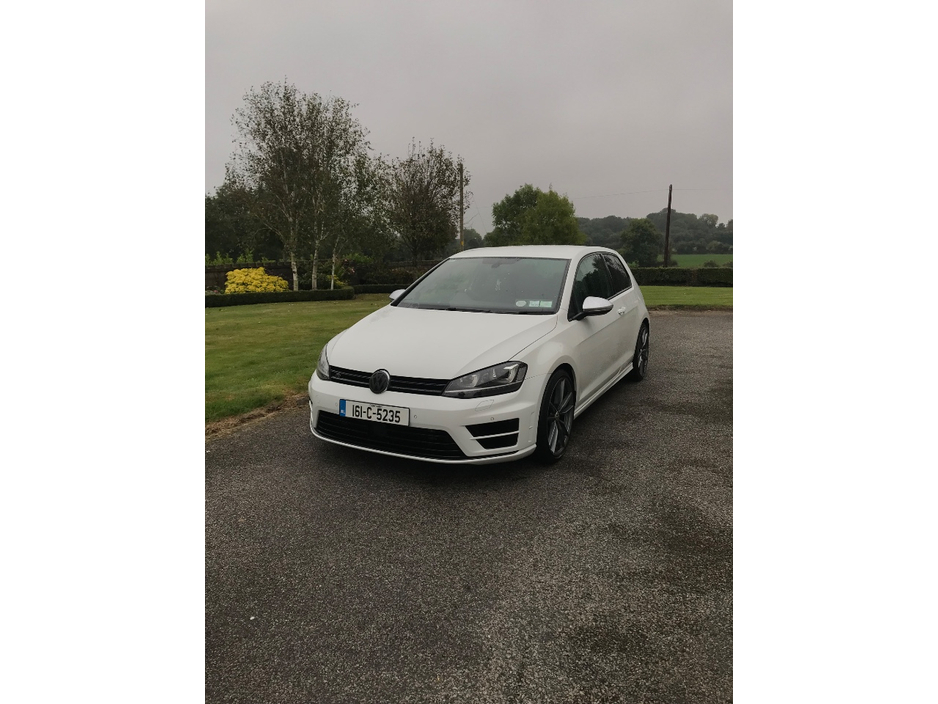 Volkswagen Golf GOLF R 2.0 TSI M6A 300HP 3DR