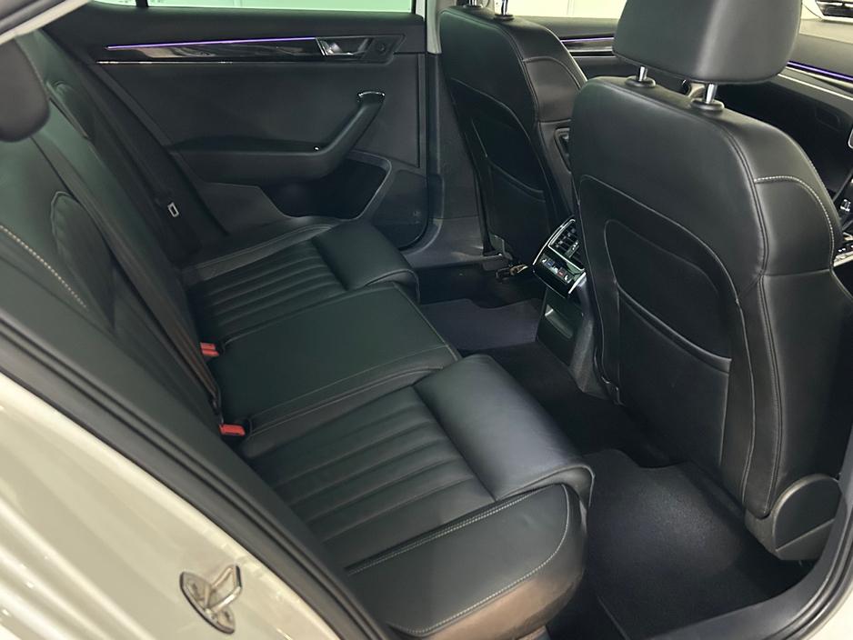 2021 Skoda Superb 2L Diesel For Sale Images