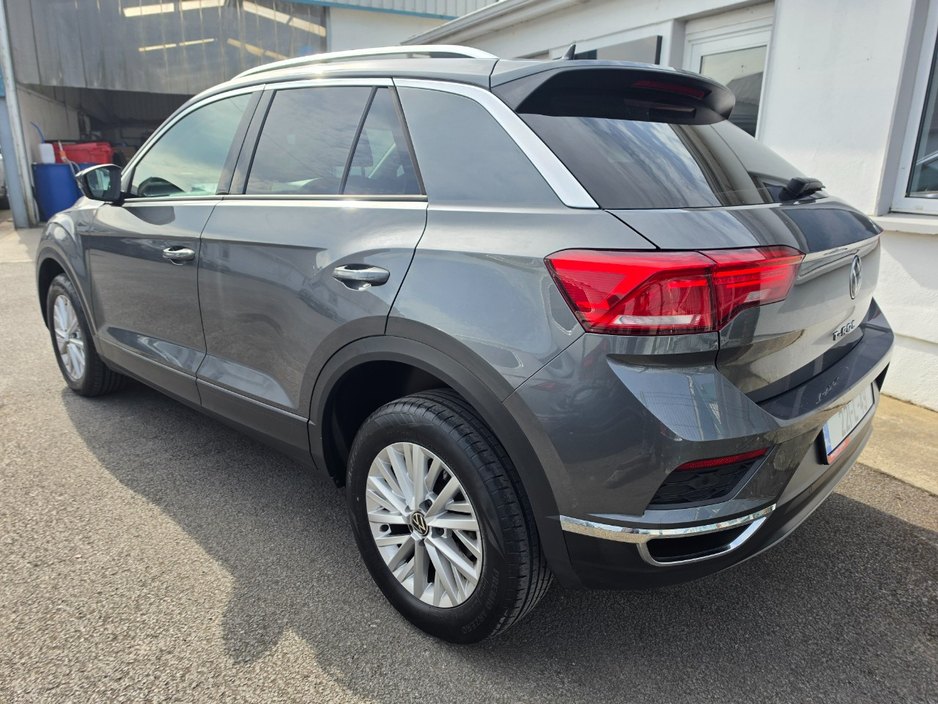 2022 Volkswagen T-Roc 2L Diesel For Sale Images