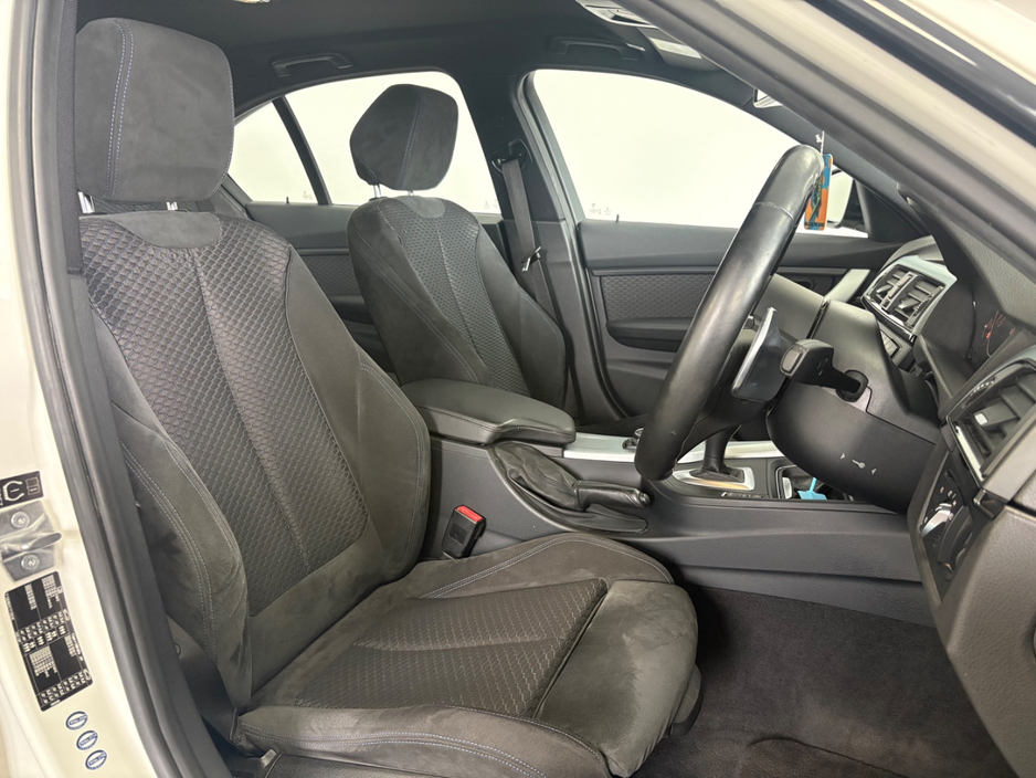 2015 BMW 3 Series 2L Diesel For Sale Images