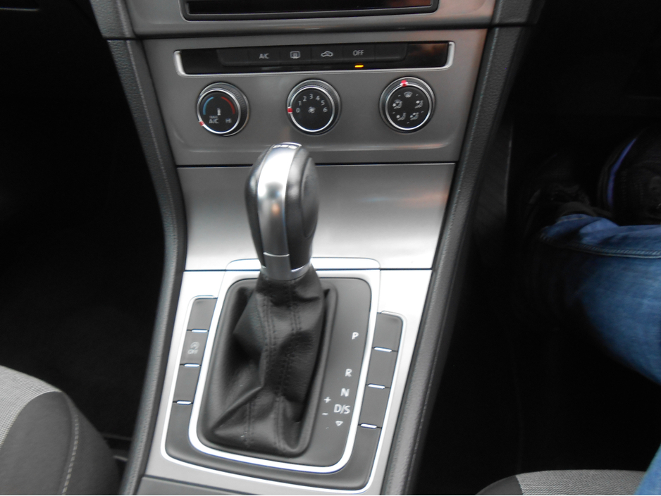 2016 Volkswagen Golf 1.2L Petrol For Sale Images