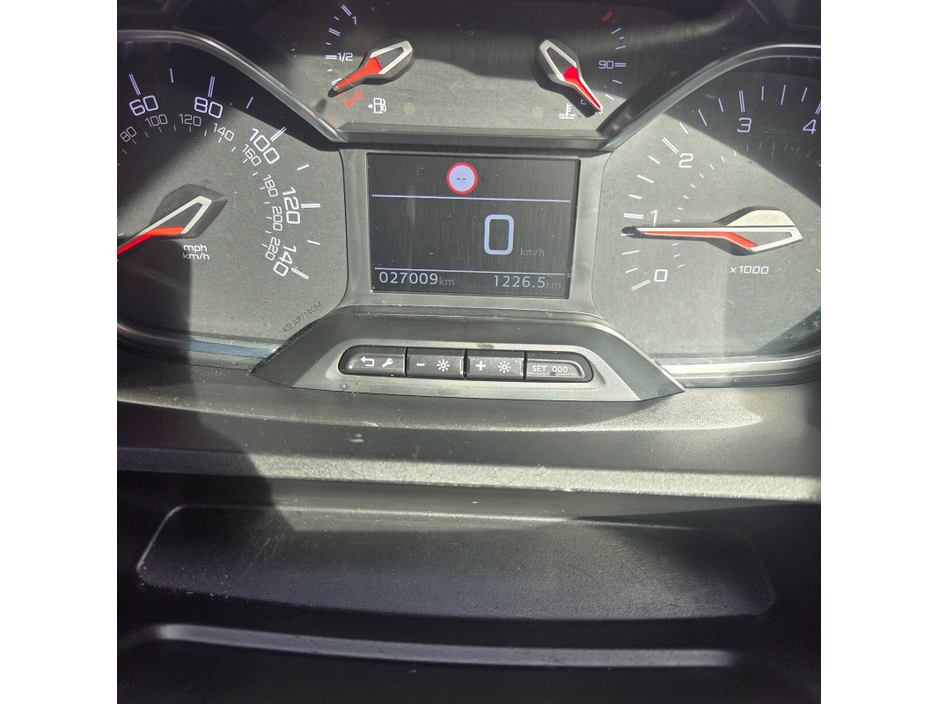 2021 Peugeot Rifter 1.5L Diesel For Sale Images