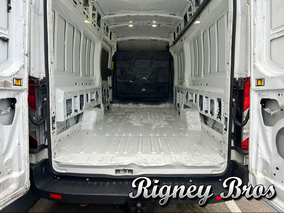 2017 Ford Transit 2L Diesel For Sale Images
