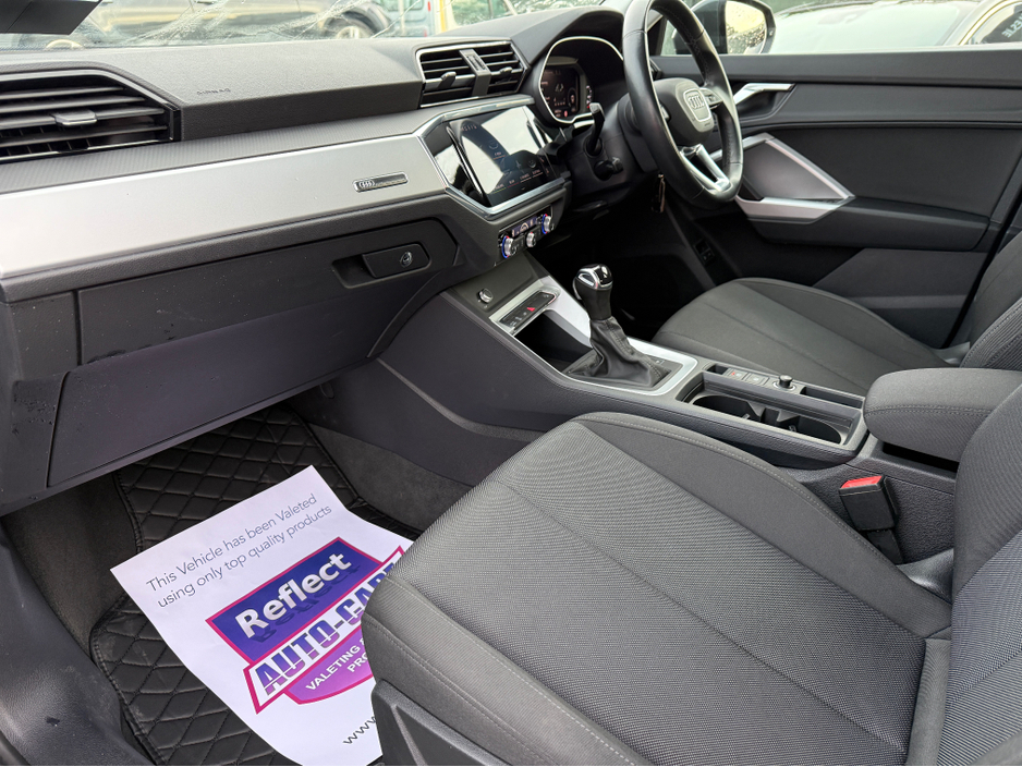 Audi Q3 1.4 TFSI TECHNIK 45 245PS 5DR — thumbnail 14