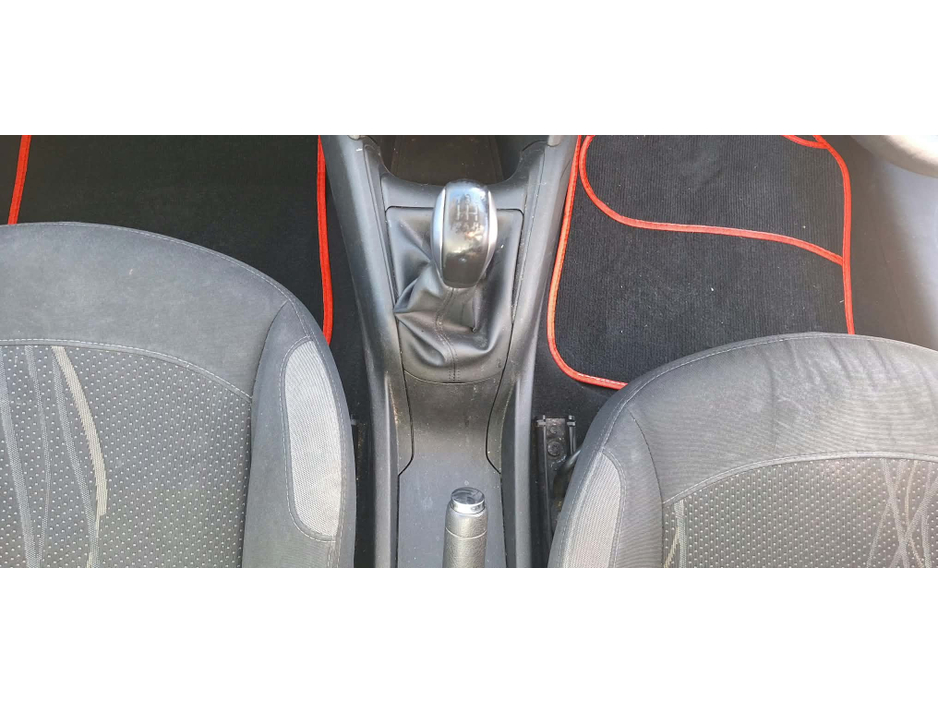 2014 Peugeot 208 1.4L Diesel For Sale Images