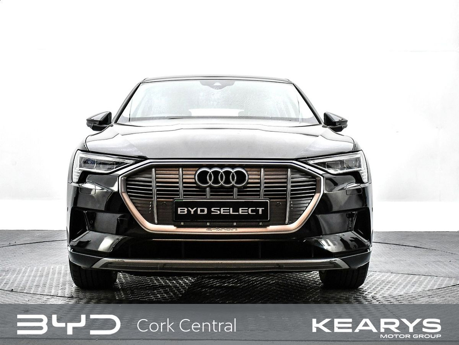 Audi e-tron "NOW SOLD" — thumbnail 4