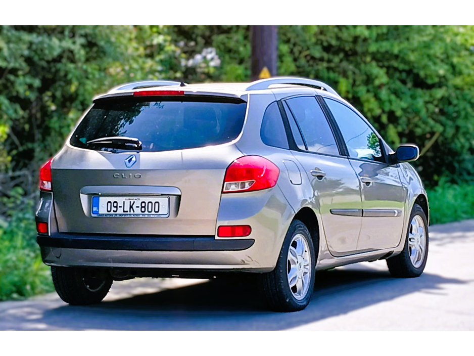 2009 Renault Clio 1.1L Petrol For Sale Images