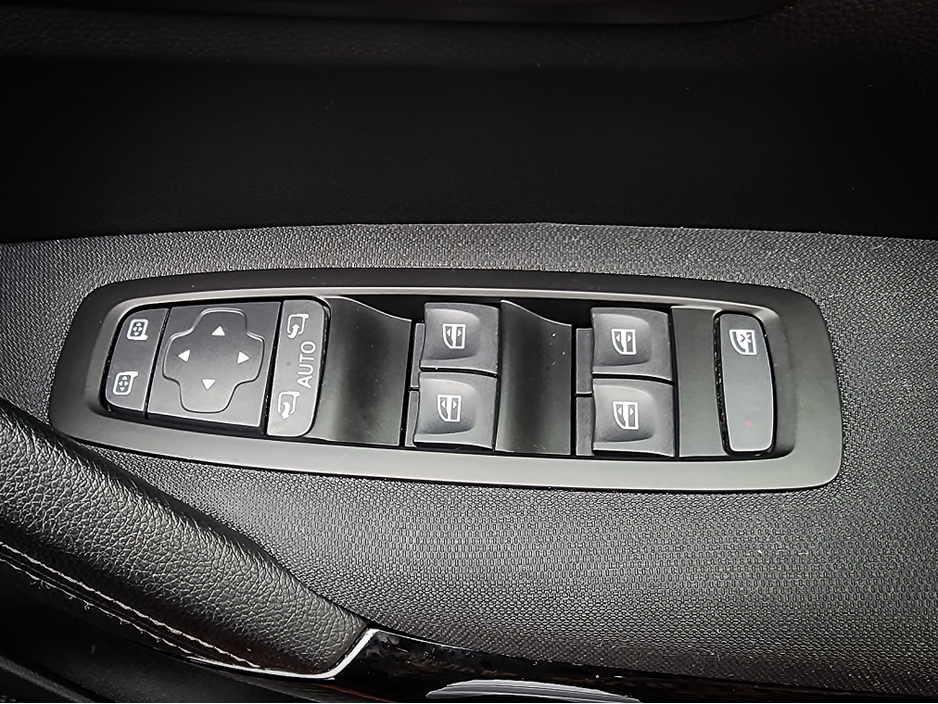 2022 Renault Kadjar 1.3L Petrol For Sale Images