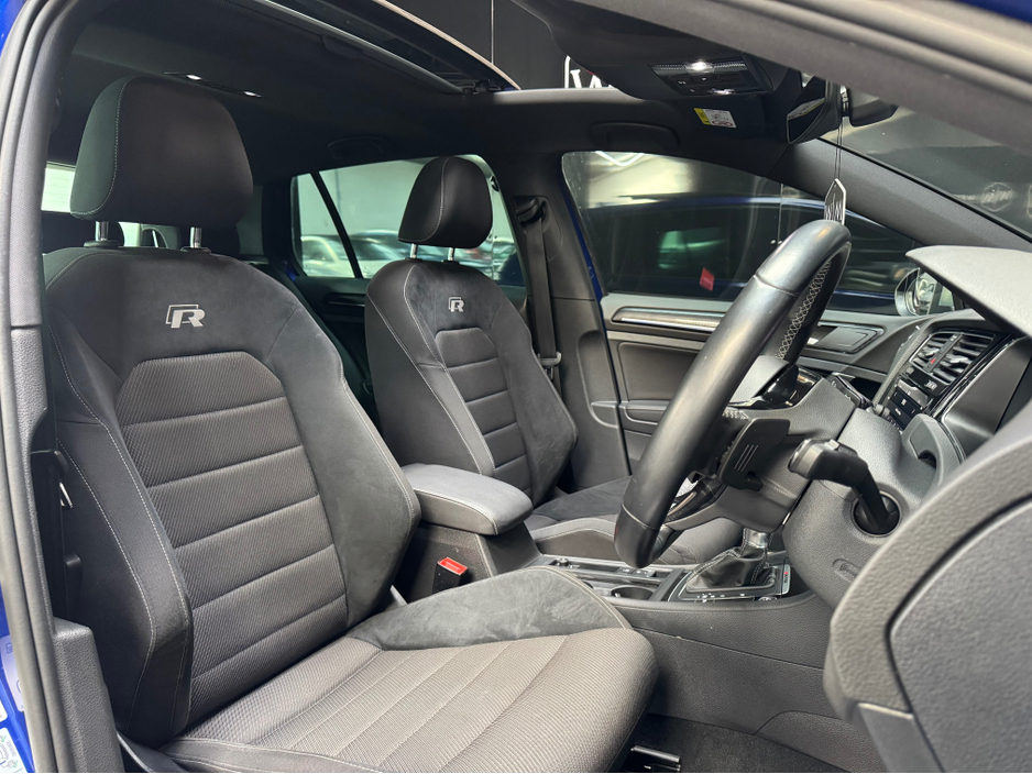 2019 Volkswagen Golf 2.0L Petrol For Sale Images