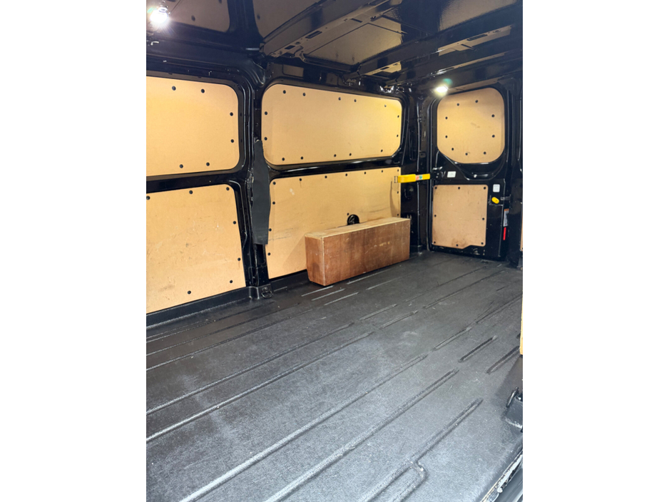 2022 Ford Transit Custom 2L Diesel For Sale Images