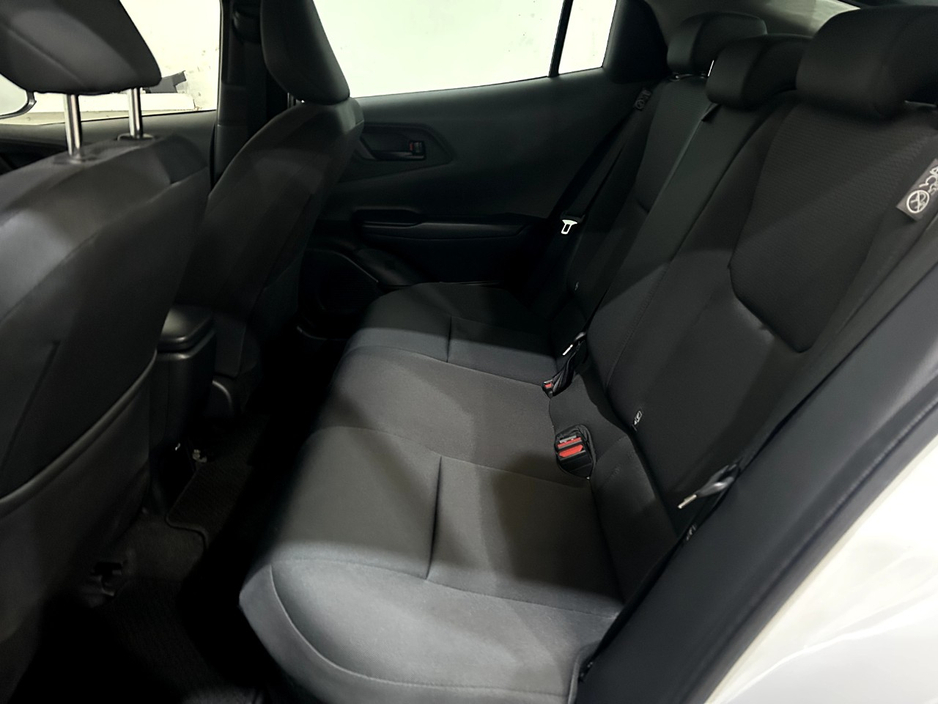 2025 Toyota Prius 1.8L Petrol Hybrid For Sale Images