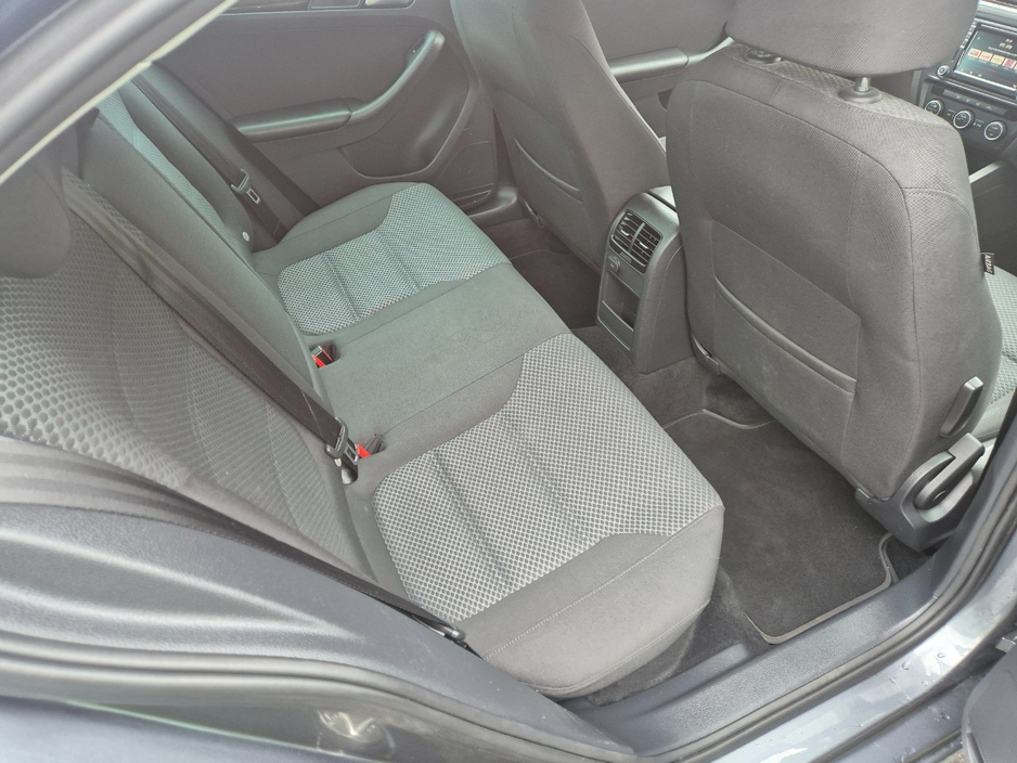 2017 Volkswagen Jetta 2L Diesel For Sale Images
