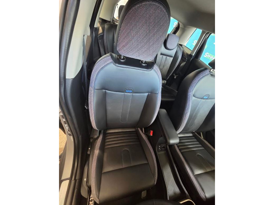 2025 MINI Cooper 1.5L Petrol For Sale Images