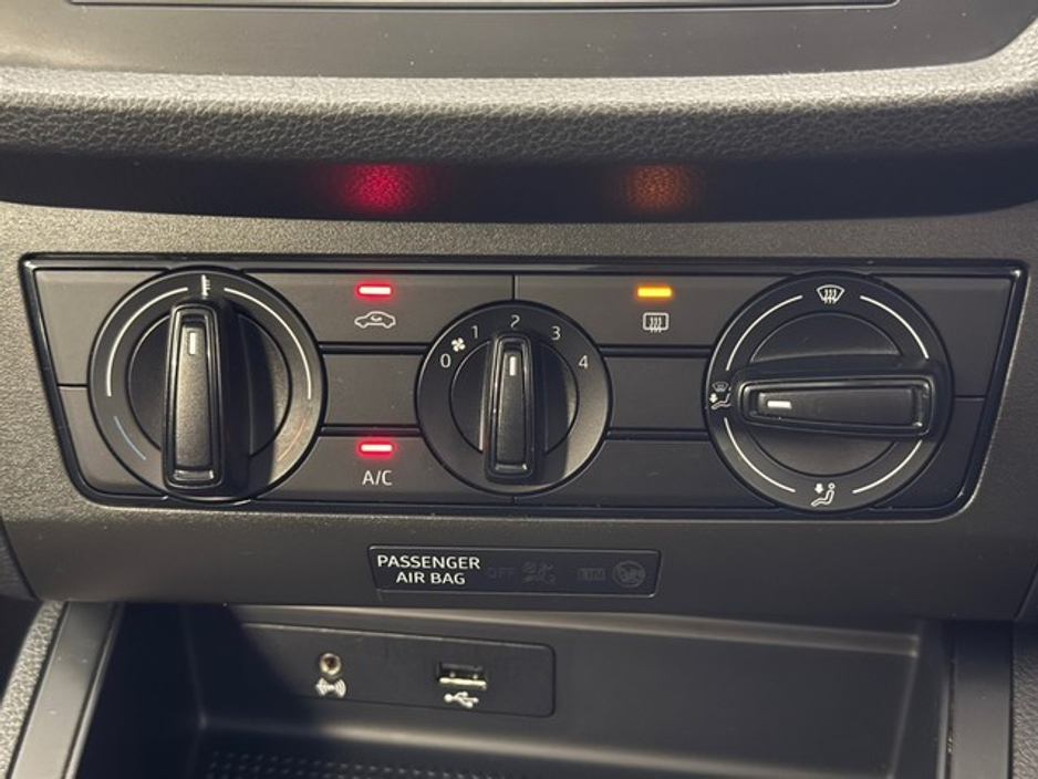 SEAT Arona 1.0 TSI 95BHP SE Manual — thumbnail 13