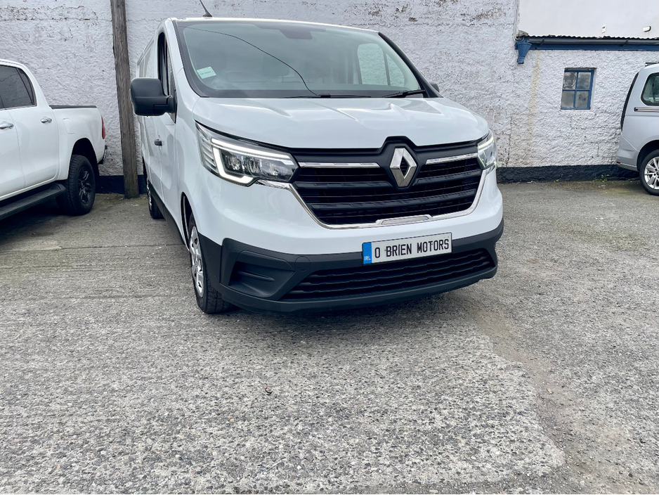 2023 Renault Trafic 2L Diesel For Sale Images