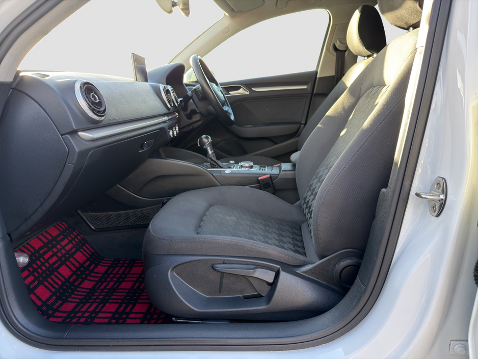 Audi A3 2015 Audi A3  Saloon 1.4 TFSi Automatic — thumbnail 15