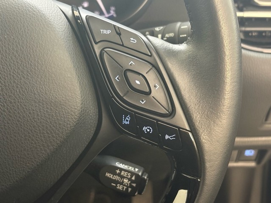 Toyota C-HR Sport Hybrid — thumbnail 18