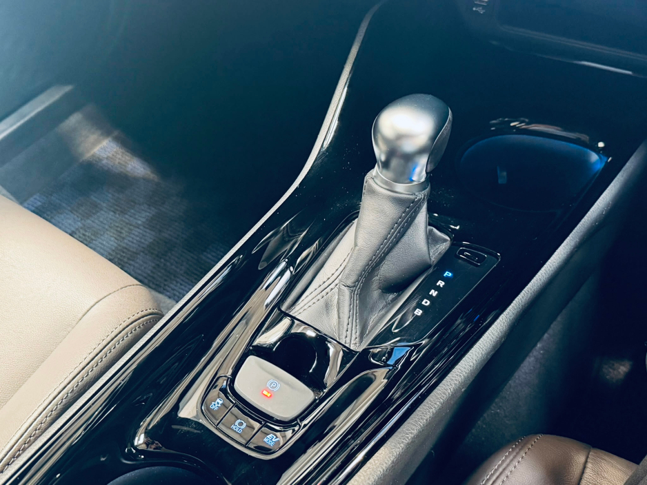 2020 Toyota C-HR 1.8L Petrol Hybrid For Sale Images