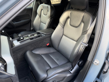 2023 Volvo XC60 2L Petrol Plug-in Hybrid For Sale Images