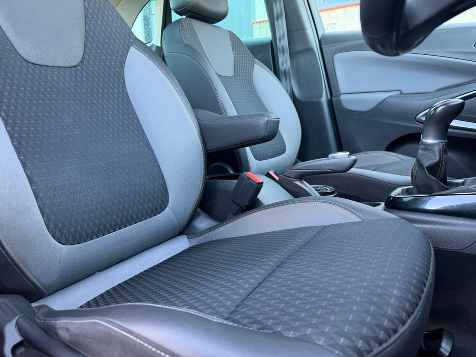 2018 Opel Crossland X 1.2L Petrol For Sale Images