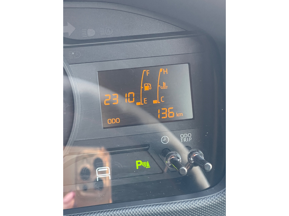 2026 Toyota DYNA 2L Petrol For Sale Images