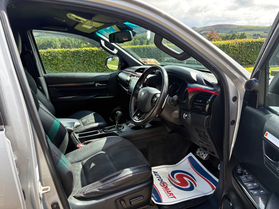 2023 Toyota Hilux 2.8L Diesel For Sale Images
