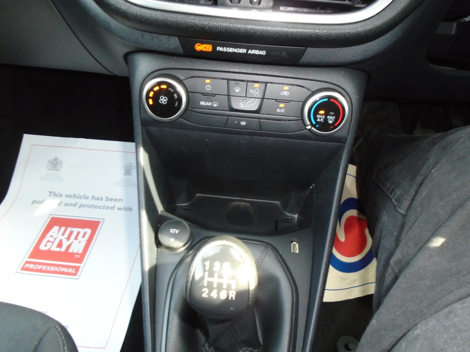 2021 Ford Fiesta 1L Petrol For Sale Images