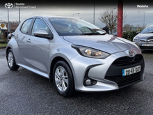 Toyota Yaris Yaris Hybrid 115 Luna