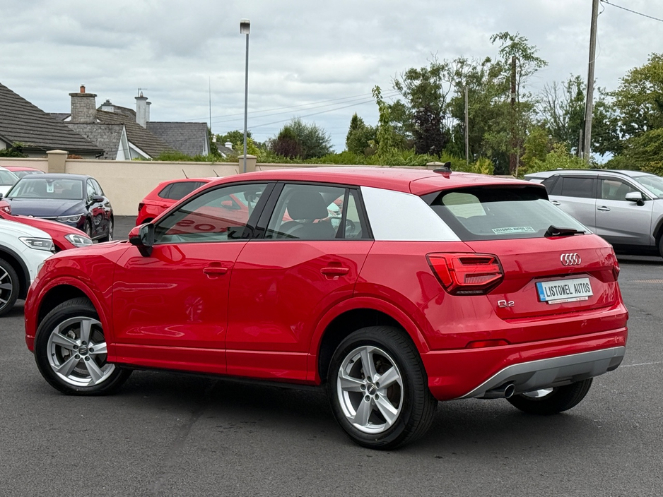 Audi Q2 SPORT 1.0 AUTOMATIC *SATELLITE NAVIGATION, VIRTUAL COCKPIT, REAR VIEW CAMERA, 17" ALLOYS, AUDI MULTIMEDIA, ADAPTIVE CRUISE CONTROL, 3 STAGE HEATED SEATS, KEYLESS ACCESS WITH PUSH-BUTTON START /STOP* — thumbnail 2