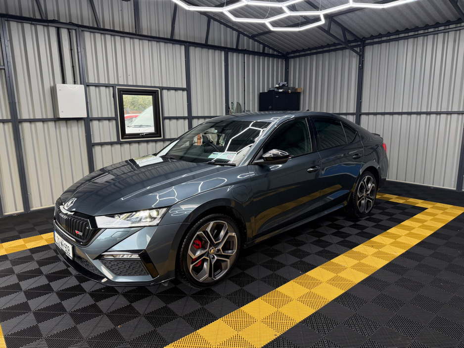 Skoda Octavia OCTAVIA RS 1.4TSI 245HP IV DSG