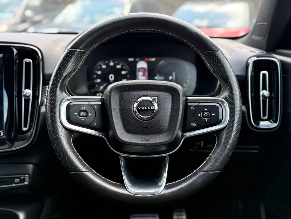 2021 Volvo XC40 1.5L Petrol Plug-in Hybrid For Sale Images