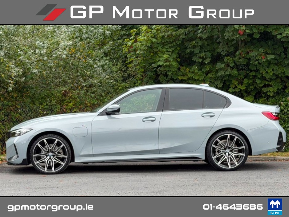 BMW 3 Series 330e M SPORT M PERFORMANCE G20 292BHP 4DR *REMAINING MANUFACTURE WARRANTY* — thumbnail 4
