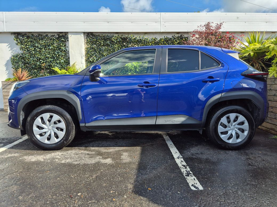 Toyota Yaris Cross 1.5 HYBRID / X SPEC / LOW MILEAGE / TAX €150 — thumbnail 12