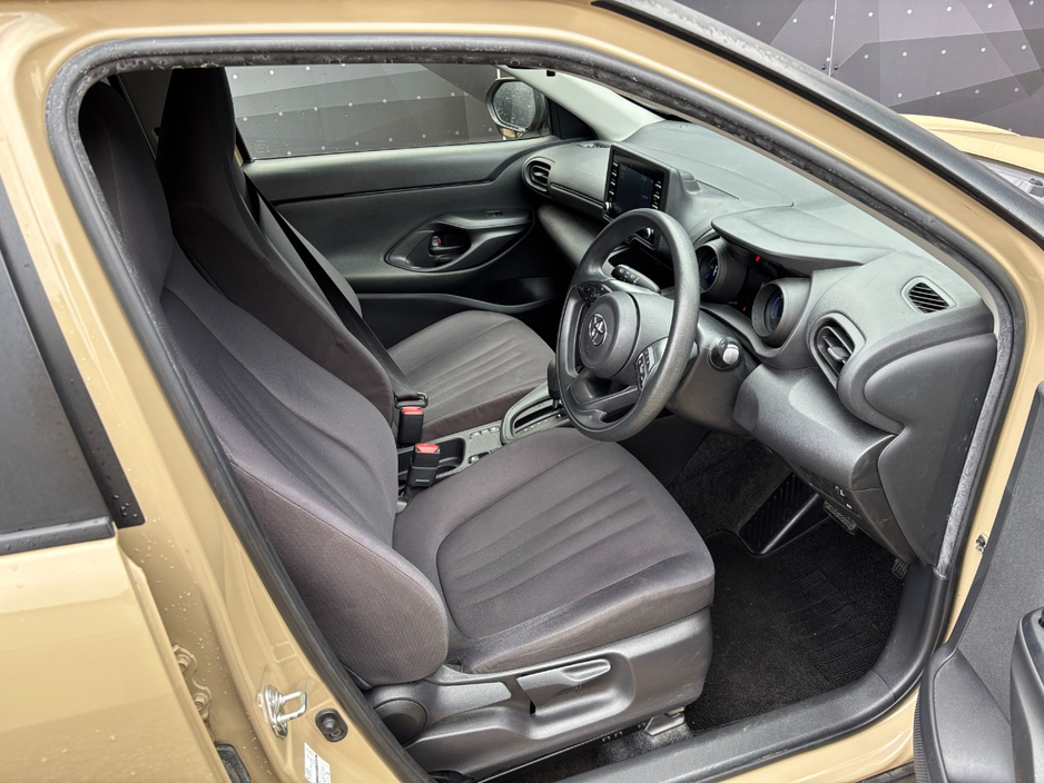 2021 Toyota Yaris Cross 1.5L Petrol Hybrid For Sale Images