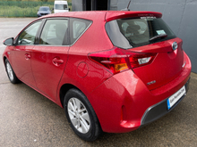 2013 Toyota Auris 1.8L Petrol Hybrid For Sale Images