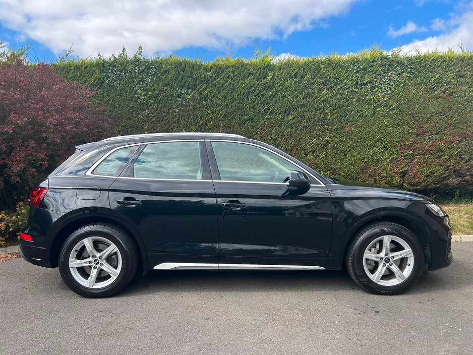 2022 Audi Q5 2L Diesel For Sale Images