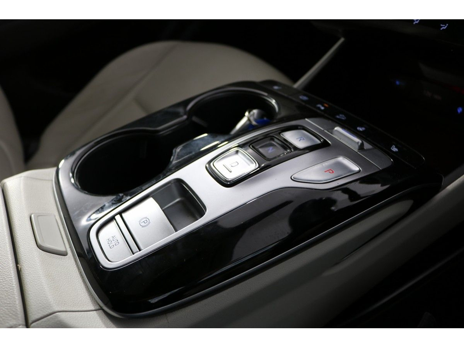 Hyundai Tucson Hybird Executive Plus 1.6L Petrol Automatic - Test Drive Today at Mooney - — thumbnail 12