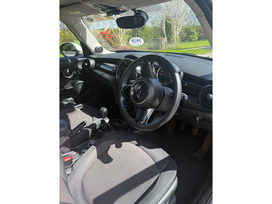 MINI Hatch 1.2 5DR ONE — thumbnail 9