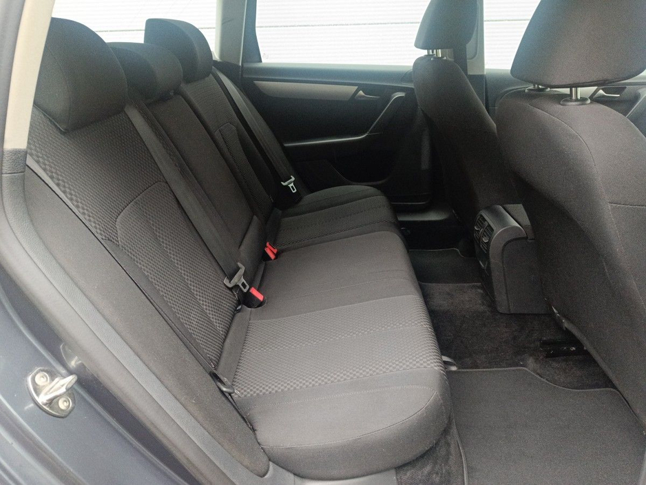 2012 Volkswagen Passat 1.6L Diesel For Sale Images